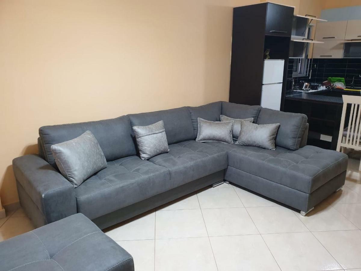 Ann'Apartment Орикум Екстериор снимка